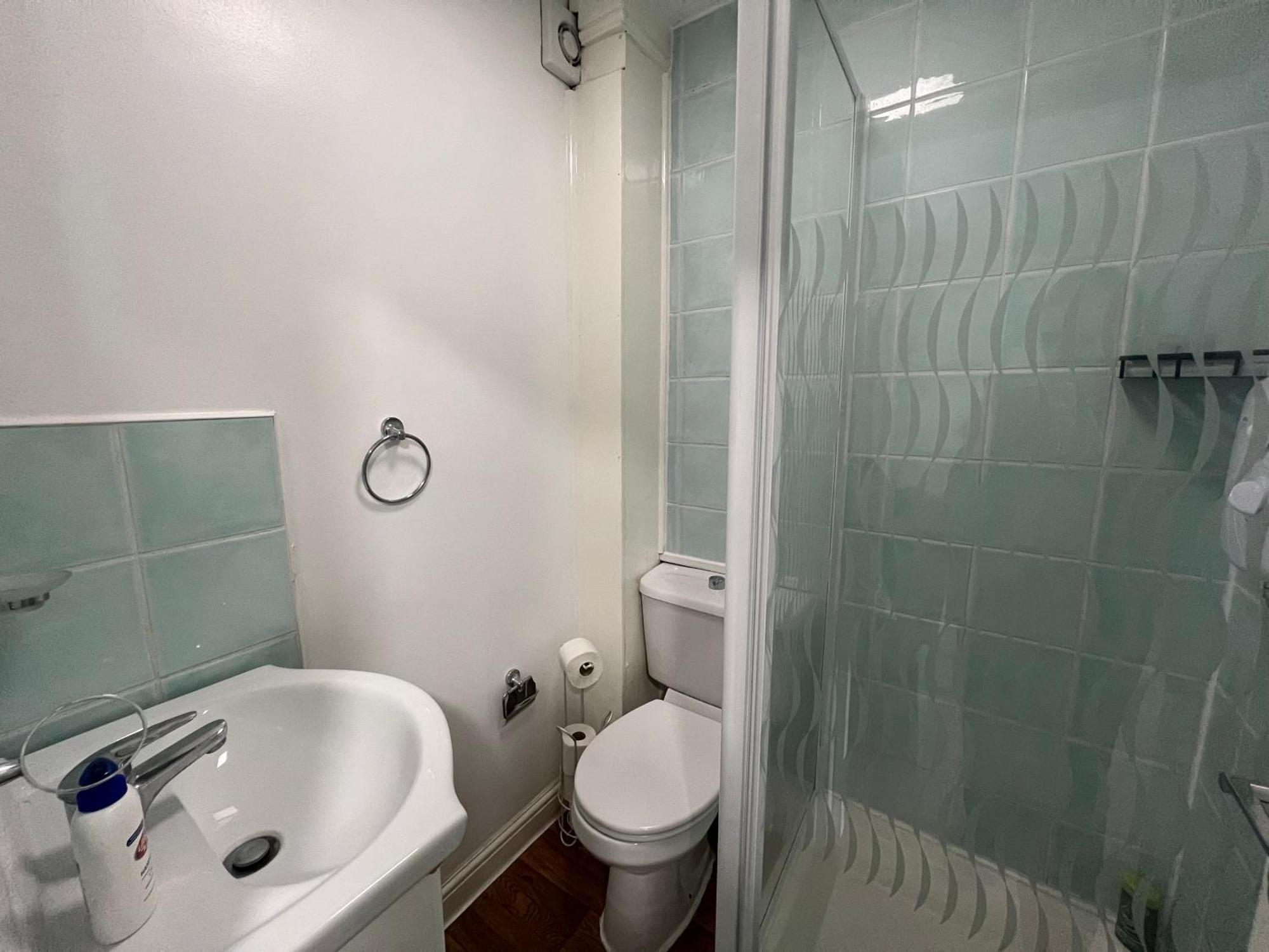 Comfy 2 Bedroom Apartments - Finchley Road, London Exterior photo